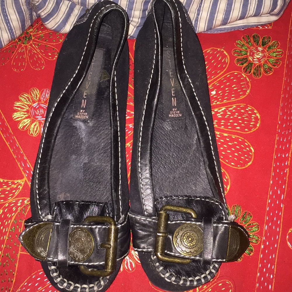 Buckled Leather Black Flats